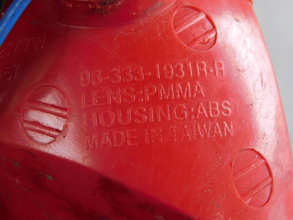 фото №12, Chrysler pt cruiser 1.6 04r лампа задня правий depo