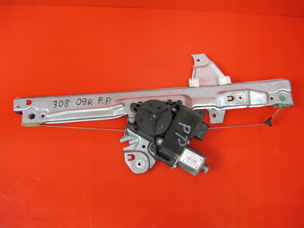 фото №1, Peugeot 308 i t7 подъемник стекло правый перед eu