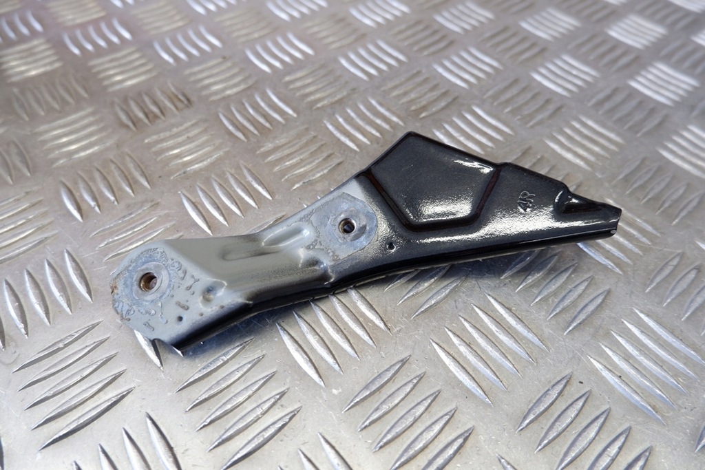 фото №7, Кронштейн передній правого крила lexus is iii _e3_ 5383753010 2.5l