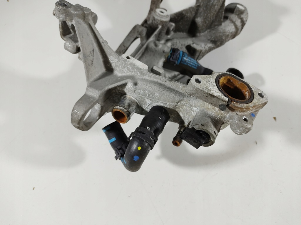 фото №5, Jeep compass 2.2d 13r- кронштейн кронштейн генератора