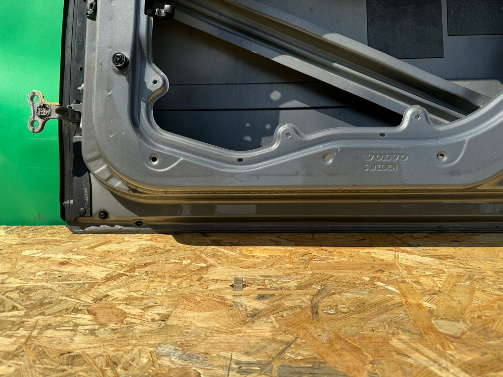 фото №14, Двері праве передні перед volvo s40 ii 04- lak: 462-46 160um v50