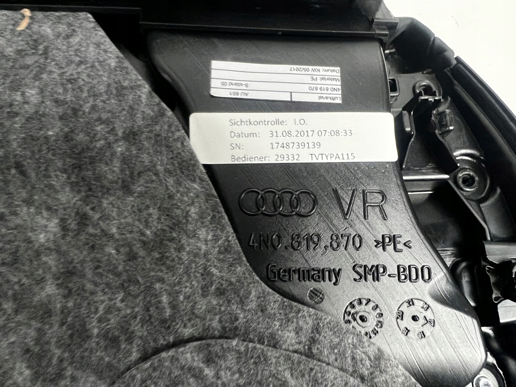 фото №10, Обивка обшивки обшивка дверь audi a8 s8 d5 4n alcantara кожа bang&olufsen