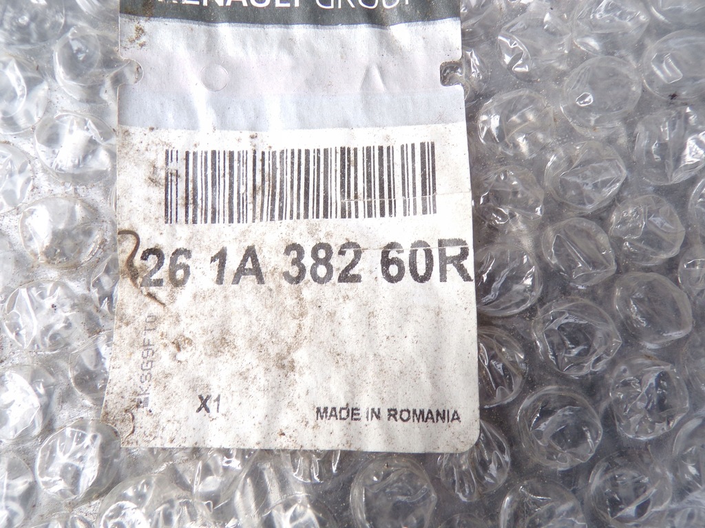 фото №4, Рамка противотуманной фары левая 261a38260r logan sandero ii