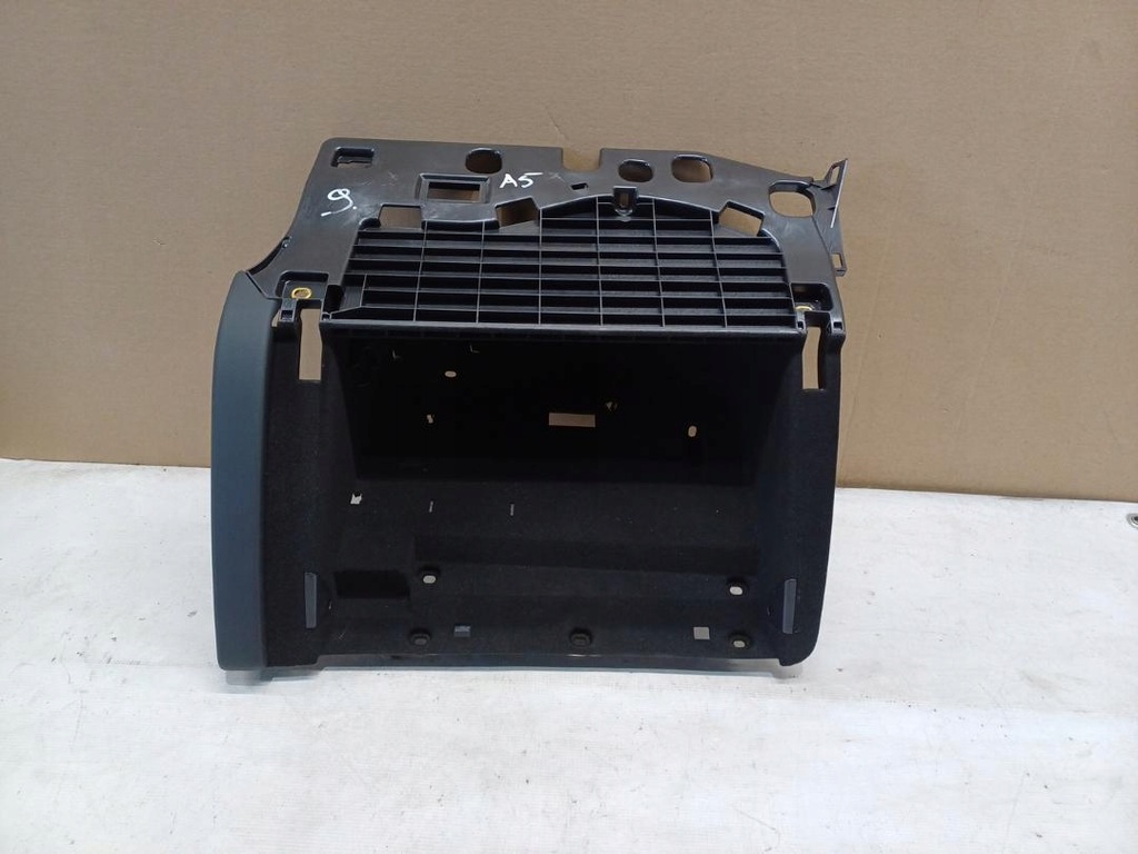 фото №1, Бардачок audi a5 8k1857035b