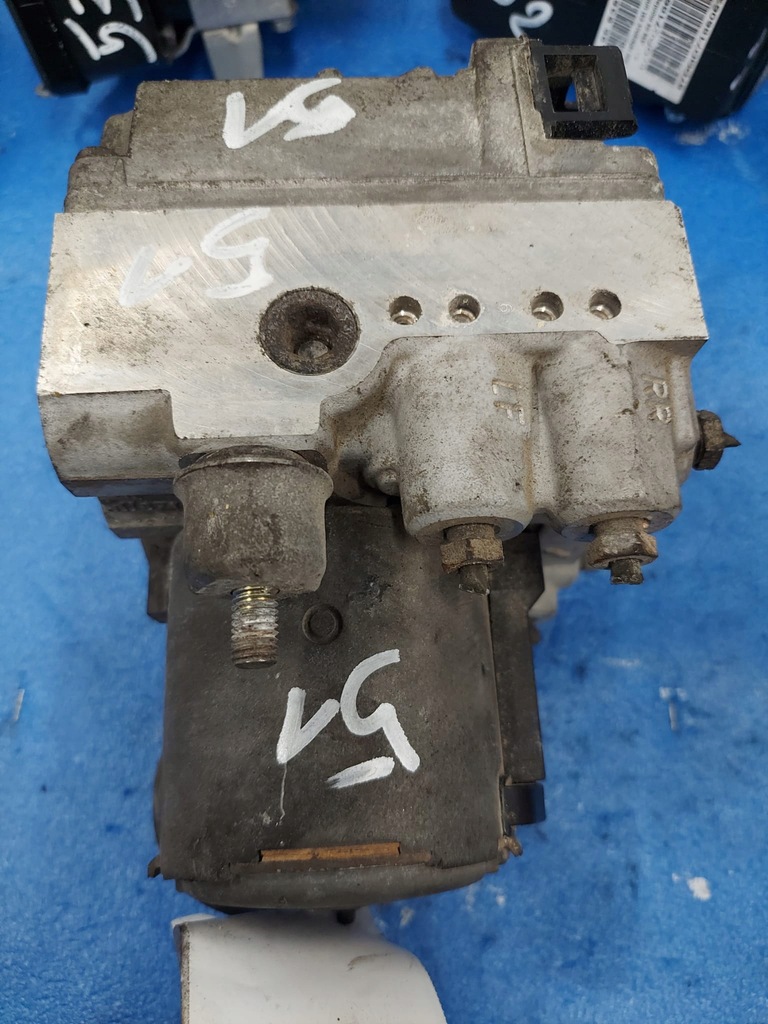 фото №4, Насос abs carisma 0273004122 pa51