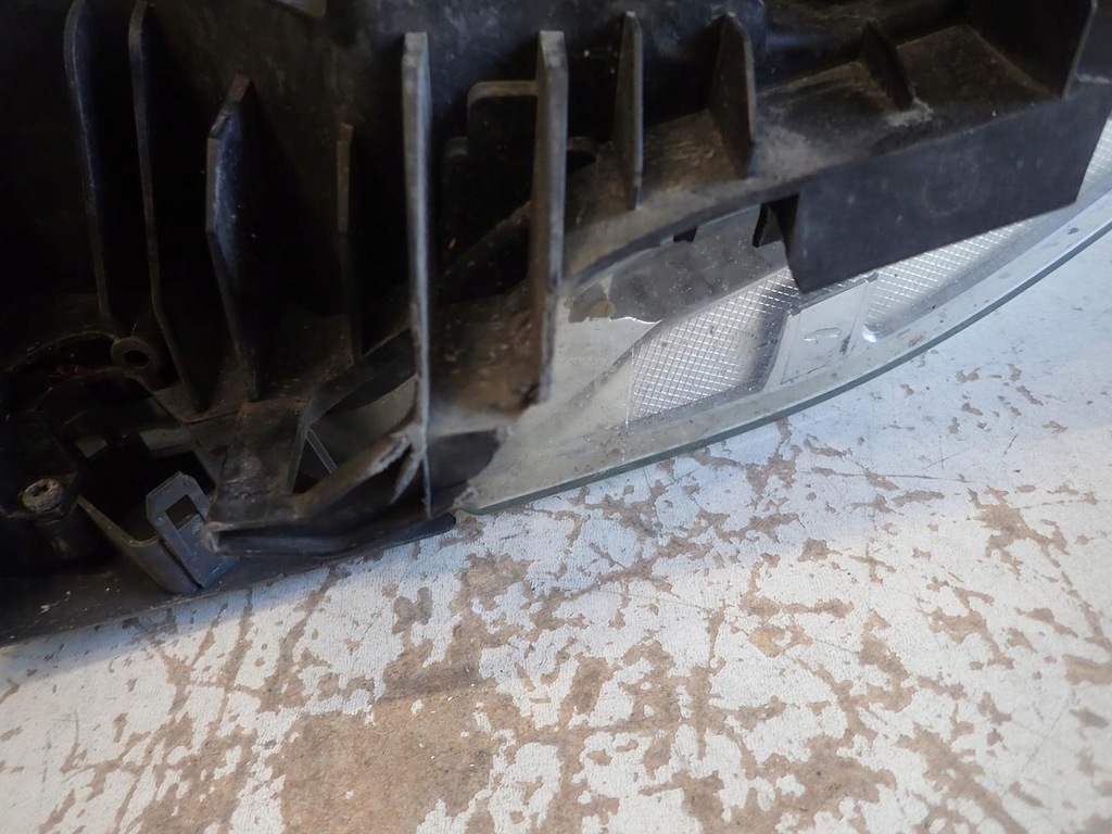 фото №6, Лампа перед передня права renault range t