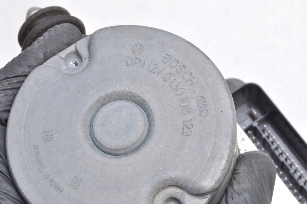 фото №6, Audi a8 d4 3.0 tdi 250km насос abs 4h0907379b