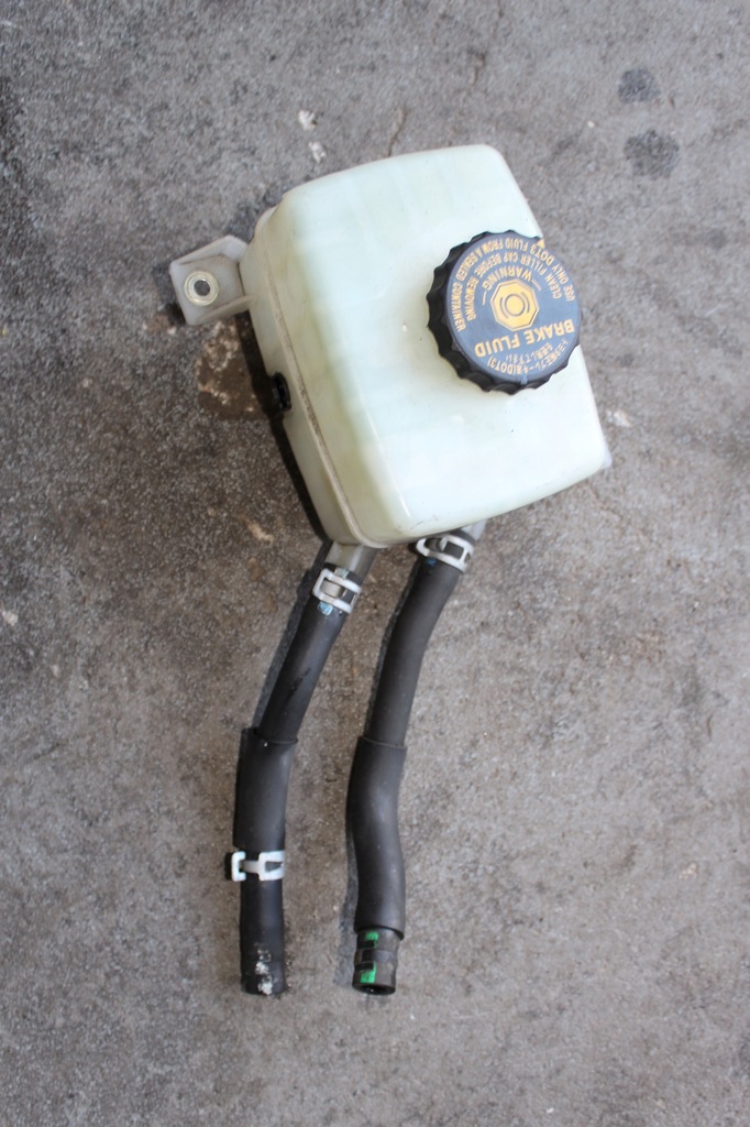 фото №1, Lexus rx 400h 03-08 бак жидкость тормозной