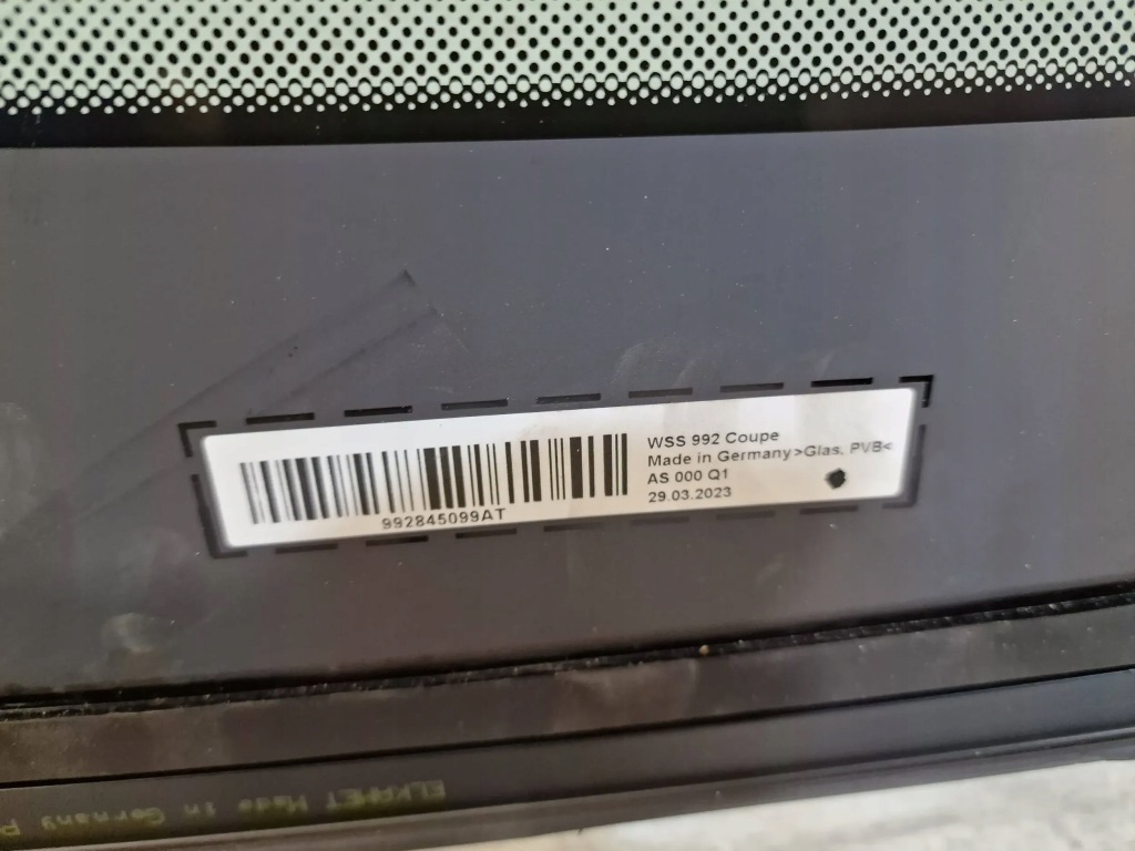 Porsche 992 купе стекло передок  992845099at Недорого