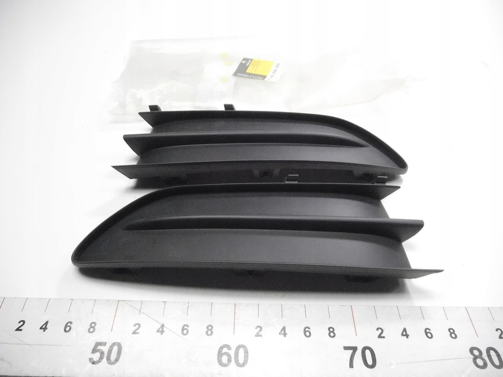 фото №8, Решётки бампера renault laguna ii оригинальный номер 7701206436