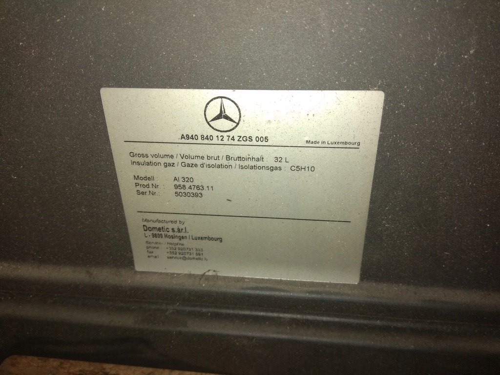 фото №5, Бардачок нижній mercedes axor actros a9408401274