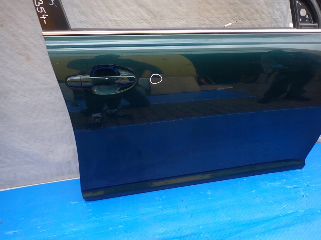 фото №4, Toyota avensis t25 02- дверь передние правое 6s3