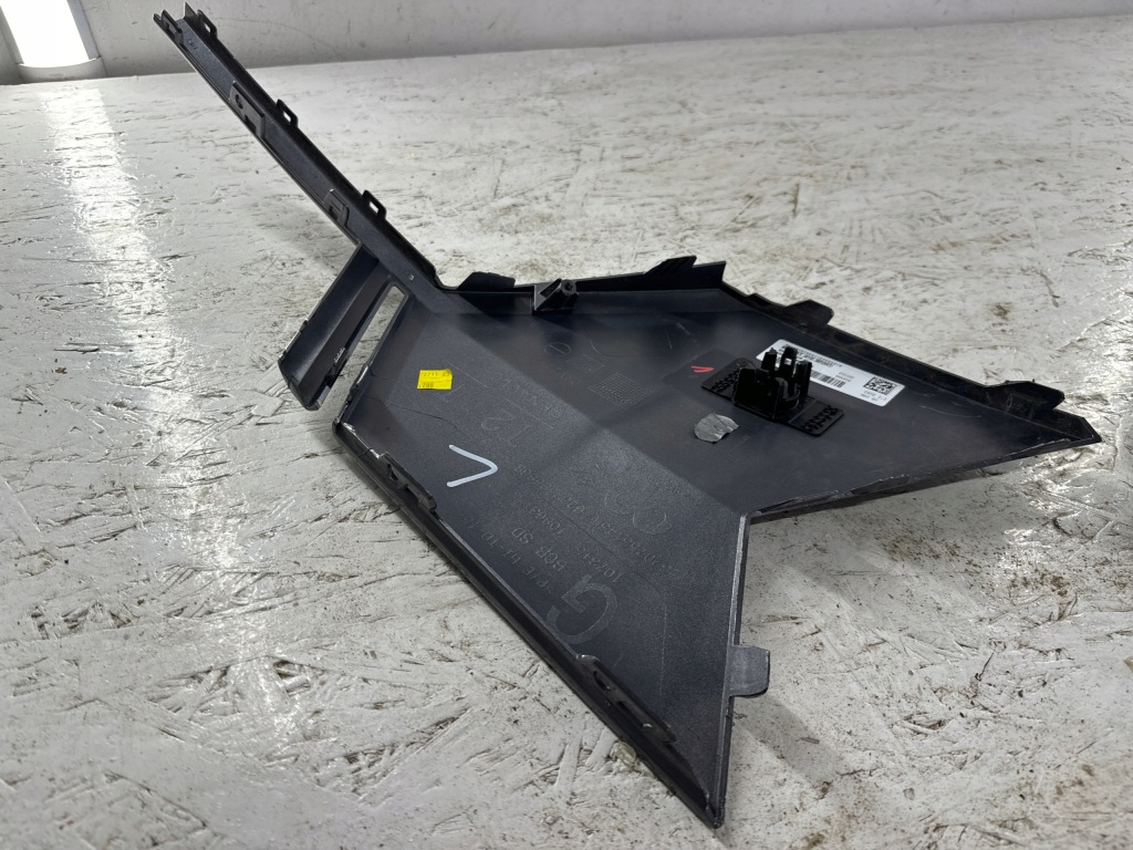 фото №7, Решётка бампера electric megane v e-tech левый правый перед 620755145r