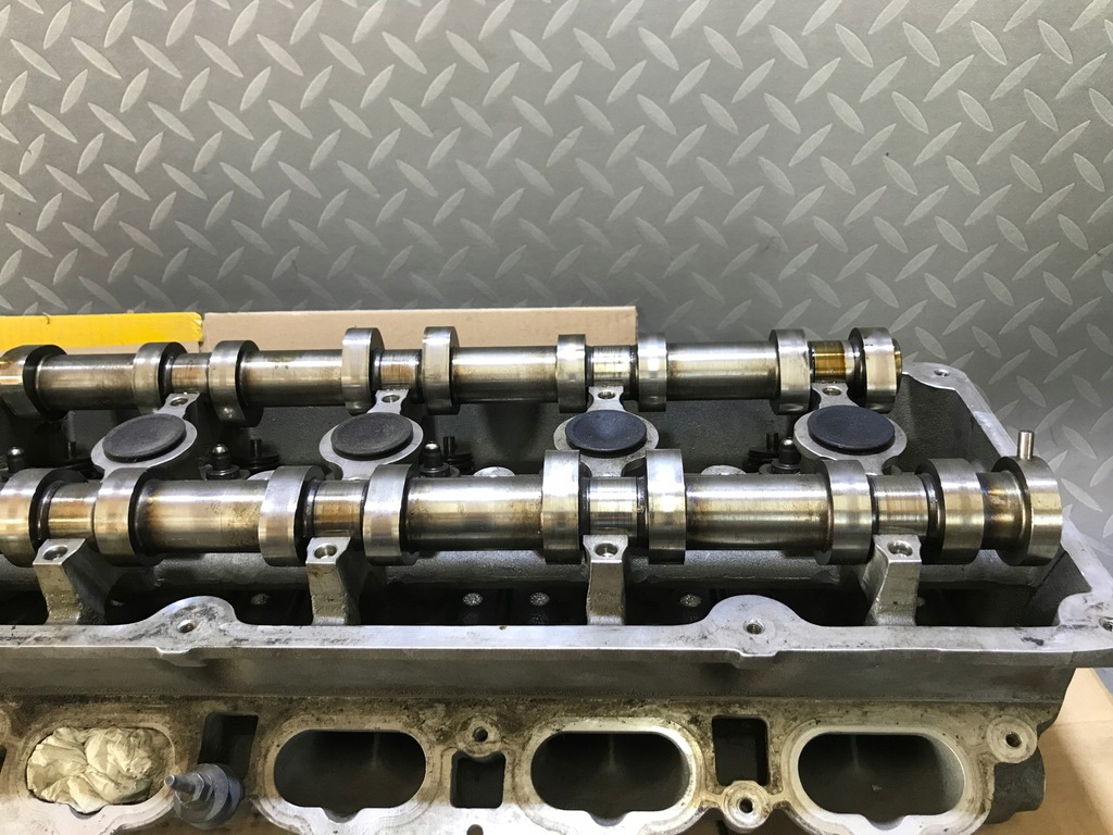 фото №6, Головка права aston martin db9 5.9 6.0 v12