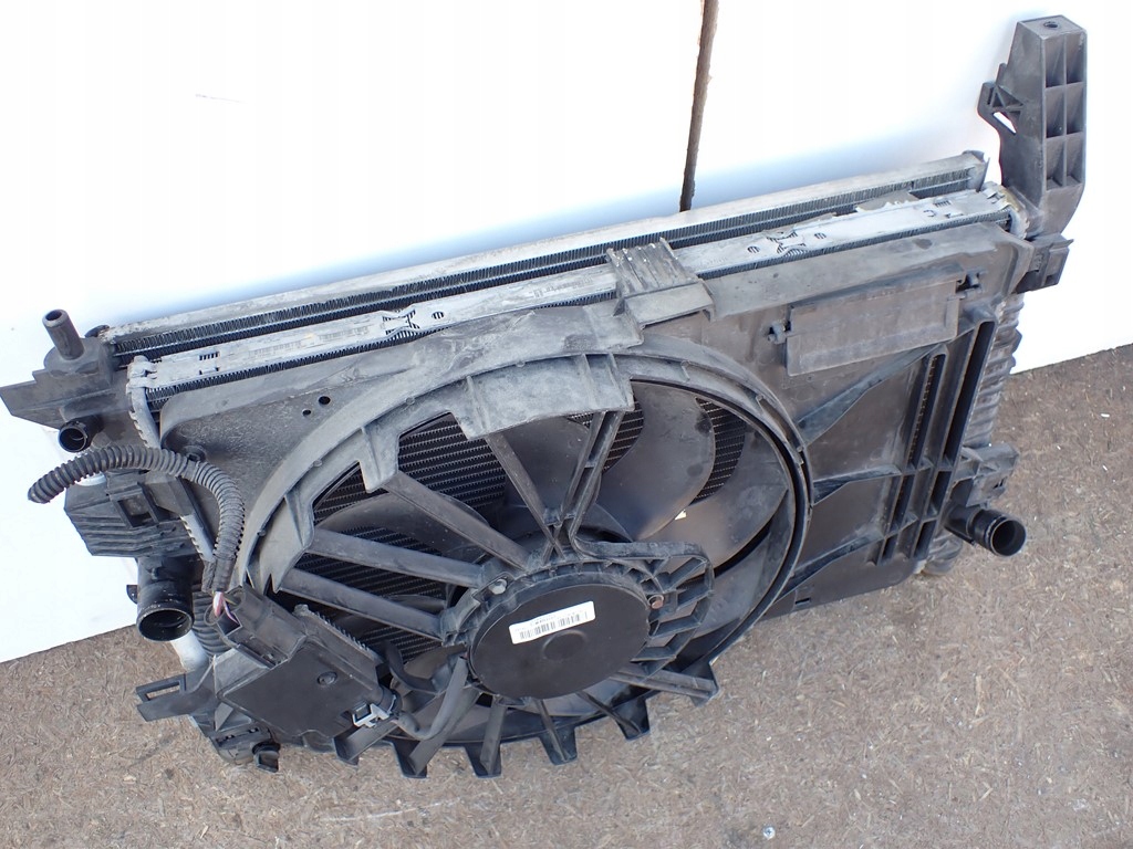 фото №7, Комплект радиатор вентилятор ford c-max mk2 1.0 14r