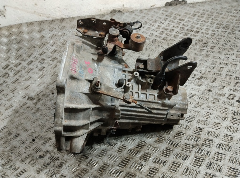 фото №1, Коробка передач передач kia cerato i 2.0 gj61