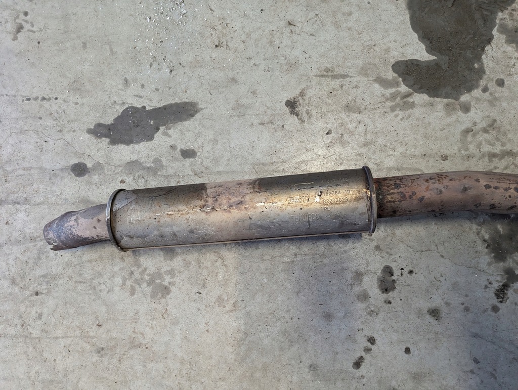 фото №8, Bmw x1 f48 f49 2015-2022 2.0i гасник труба вихлопна