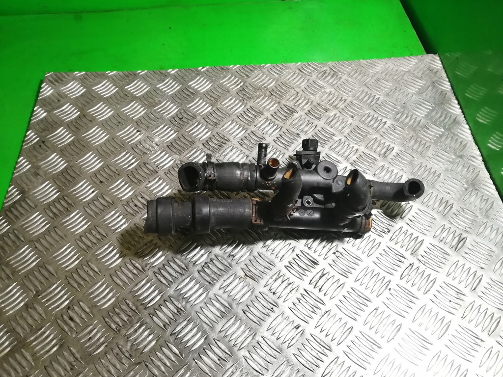 фото №1, Корпус термостата 2.2dci g9t renault master ii