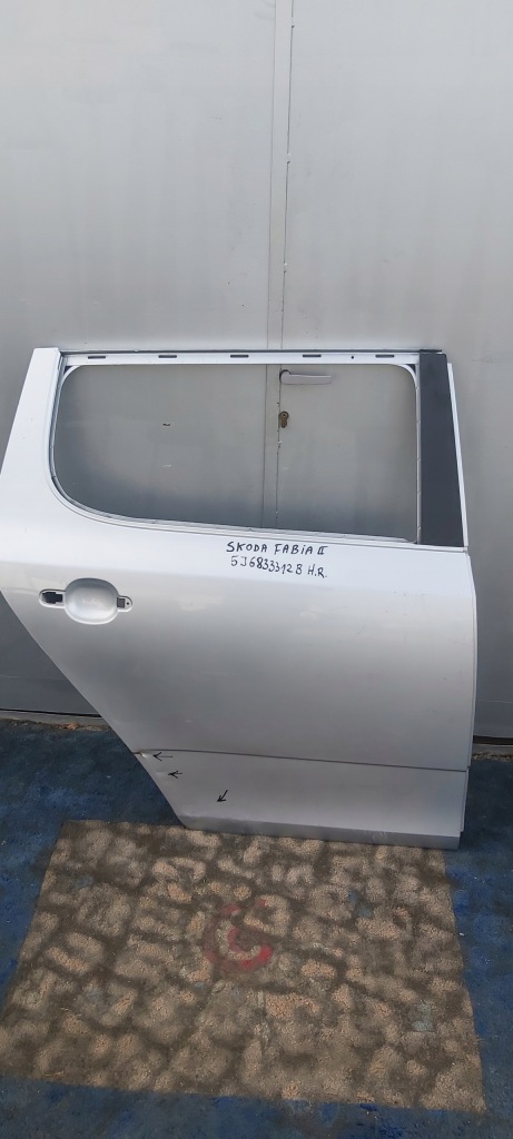 фото №1, Skoda fabia ii 5j6833312b двері правий задня