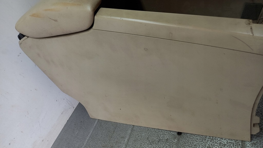 фото №5, Подлокотник volvo xc60 1302435