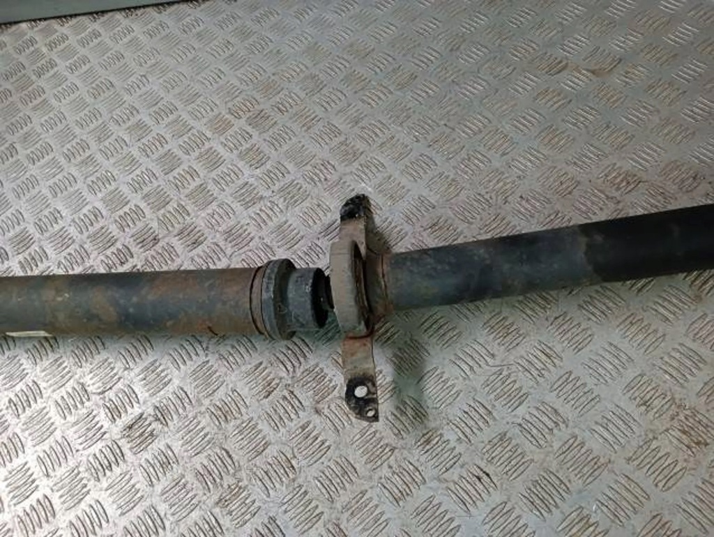 фото №5, Wał привідний audi q5 8r0521101b