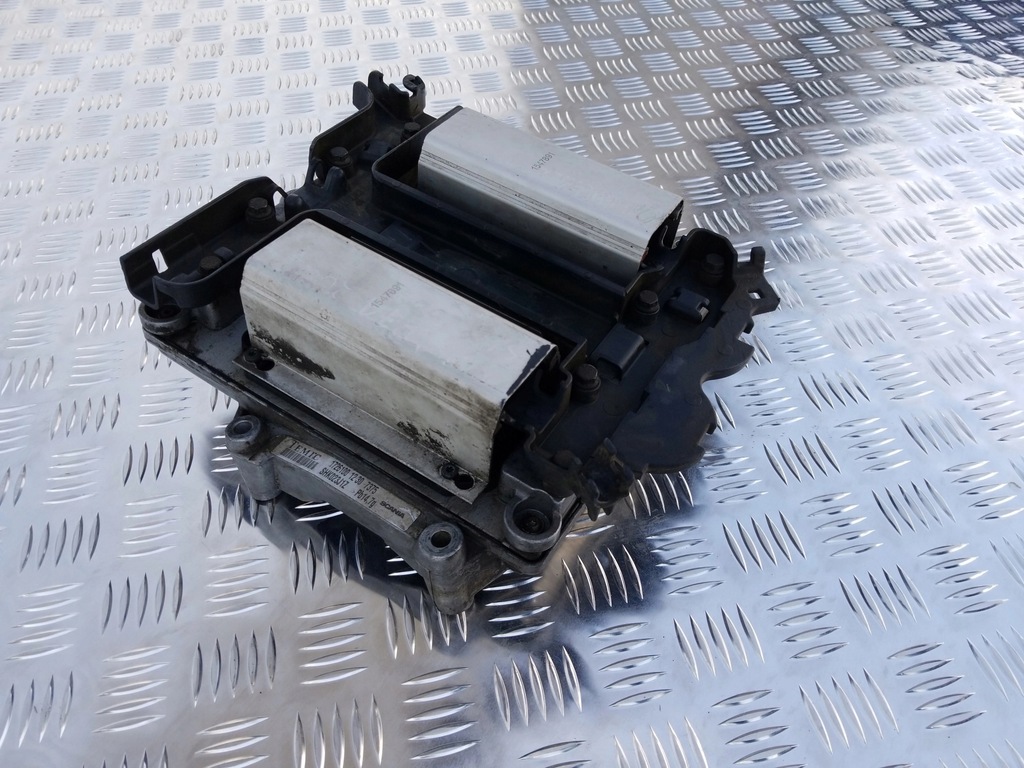 фото №3, Бортовий комп'ютер двигуна scania r s dc 13141