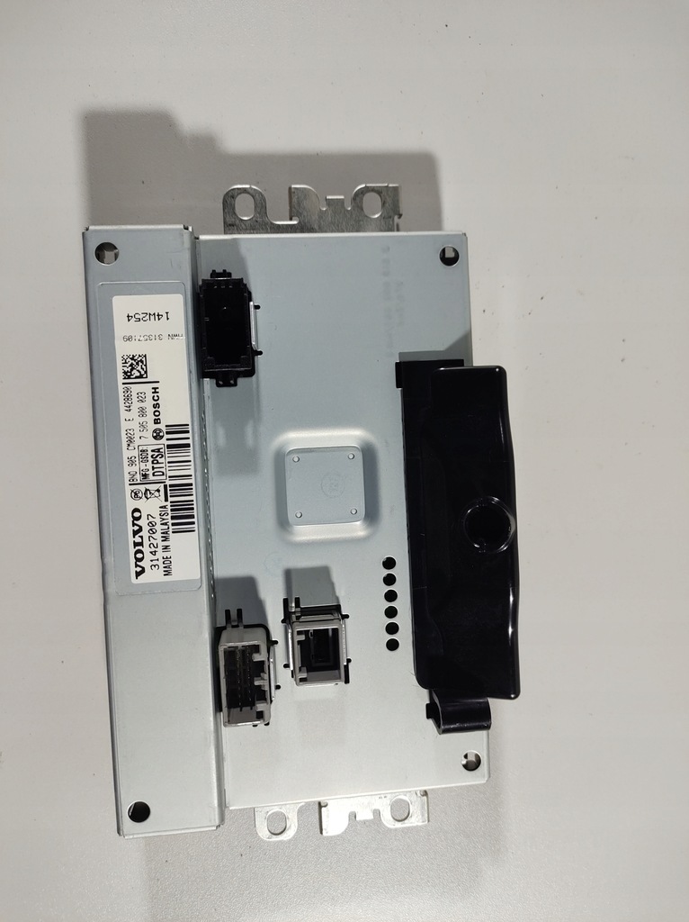 фото №8, Volvo v40 12- дисплей 31427007