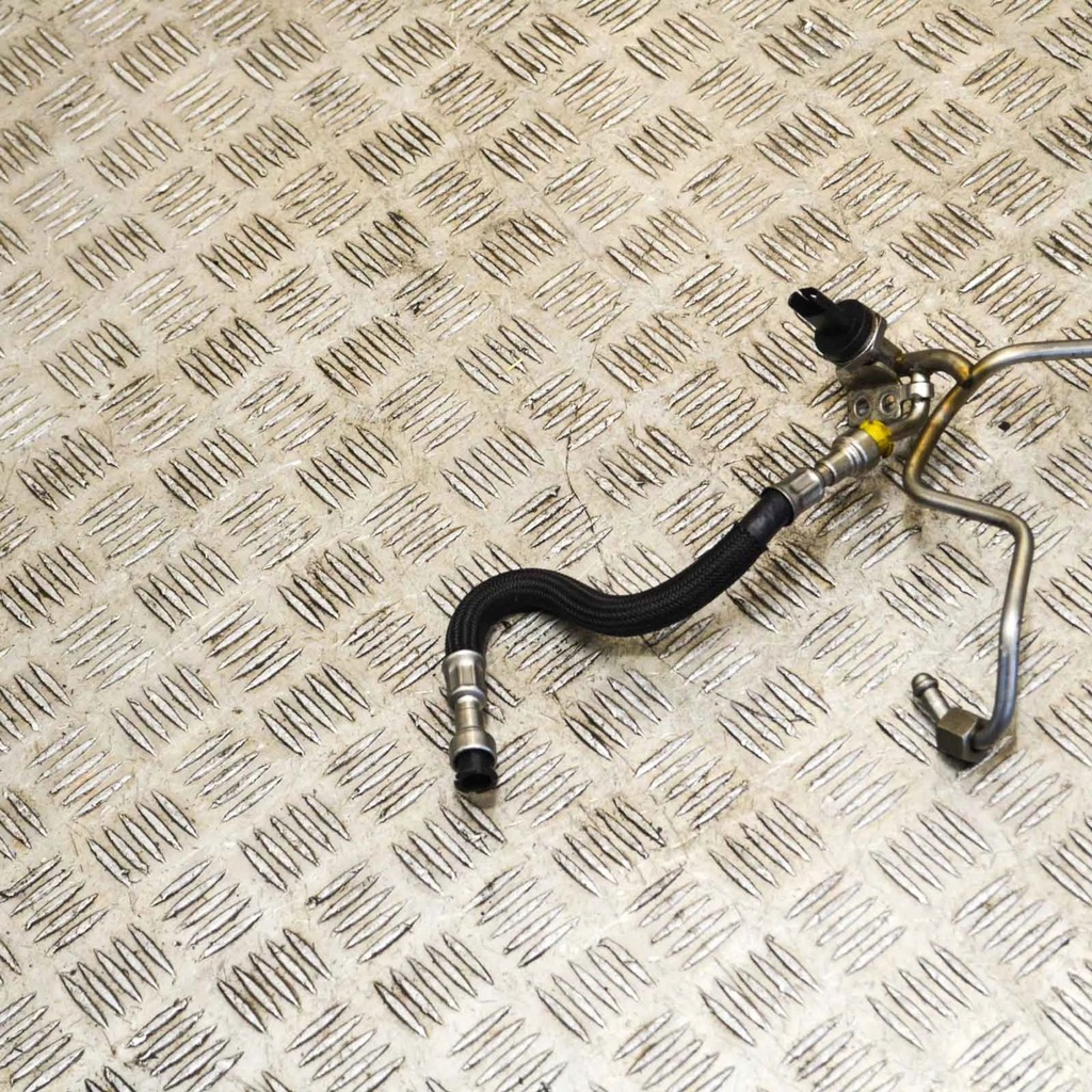 фото №6, Bmw 7 f01 f02 f03 f04 2011 шланг топлива