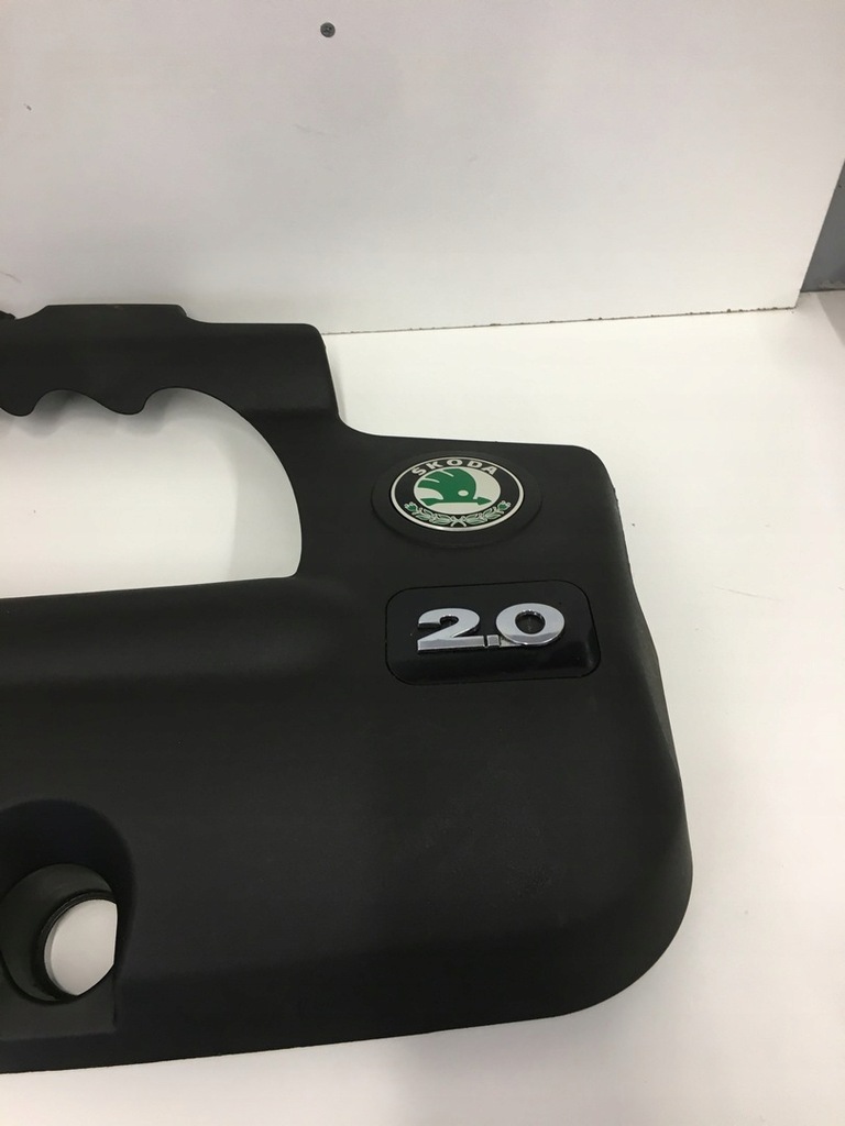 фото №8, Кришка двигуна skoda octavia i 2.0 06a103925as