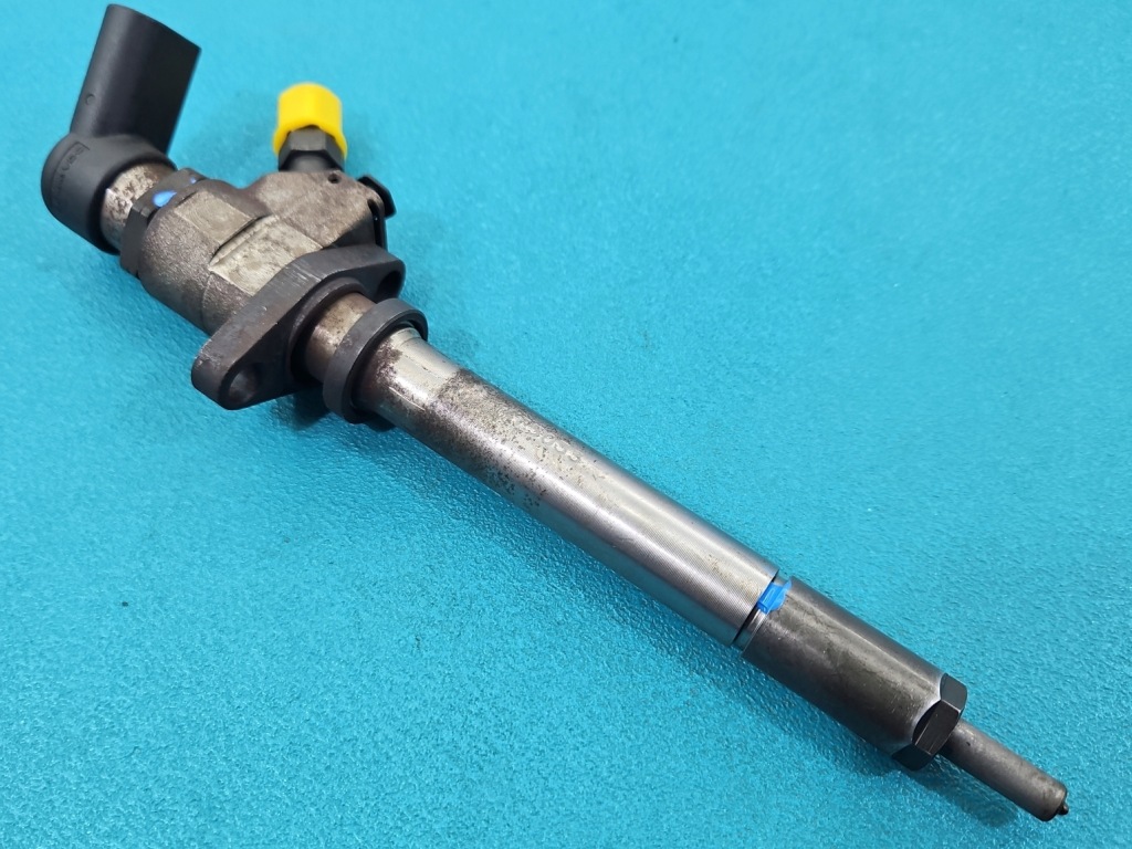 фото №1, Форсунка citroen c4 picasso i 06-13 9658194180 2.0 hdi