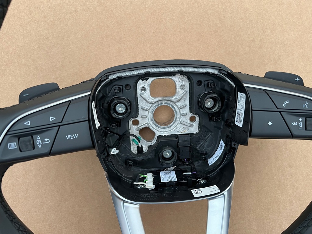 фото №11, Audi q8 q7 4m lift nowa воздуховод кожа сенсорный 4m8419091aj mjm soul