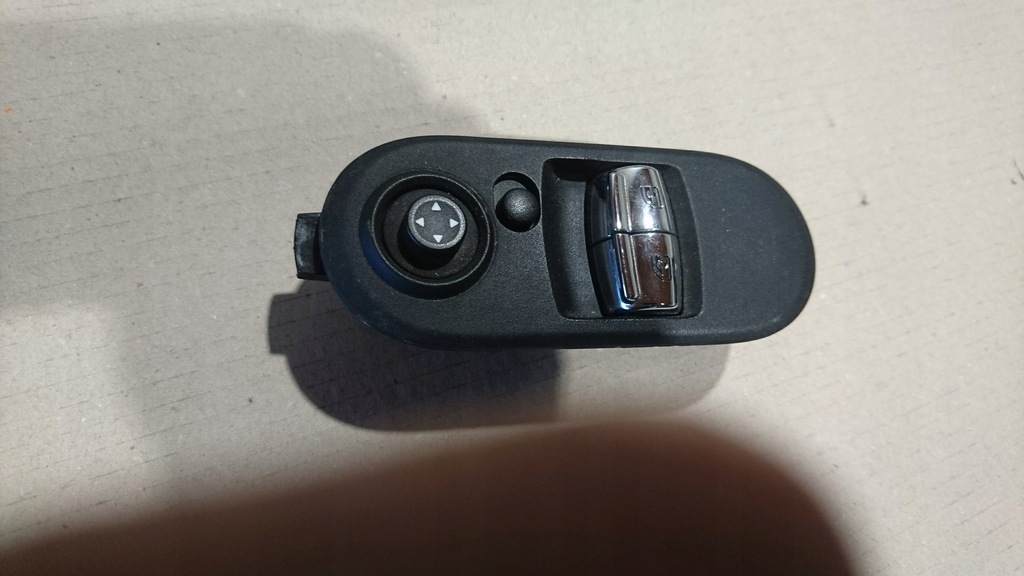 фото №1, Переключатели переключатель панель окон зеркал mini cooper f56 r61 9354852