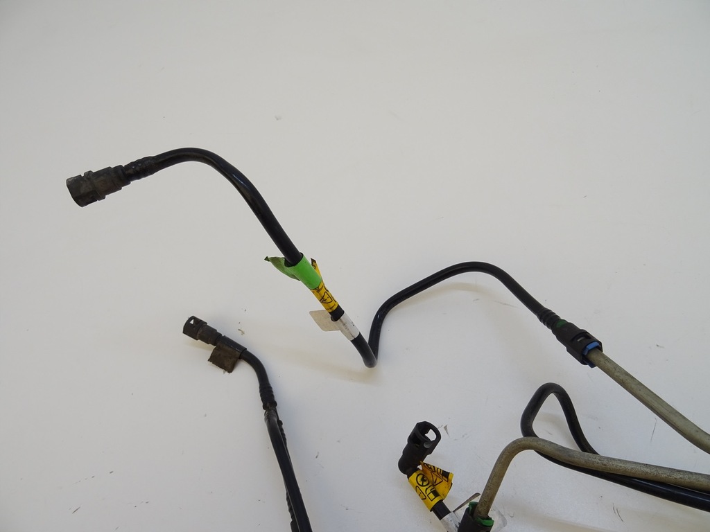 фото №3, Corvette c5 провода шланги трубки топлива топливные шланг wąż трубка