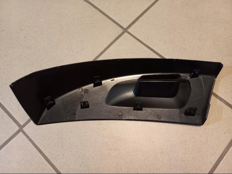 фото №8, Накладка защита рейлинг правая dacia duster