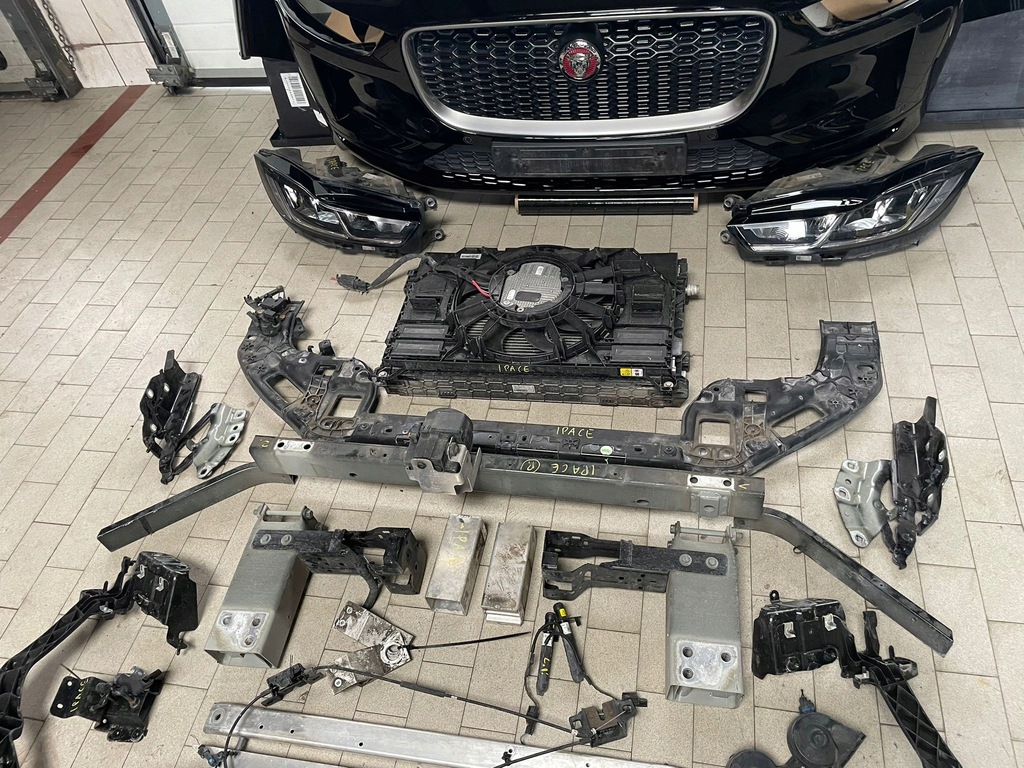 фото №15, Перед бампер лампа капот крила радіатор jaguar i-pace jbc1807