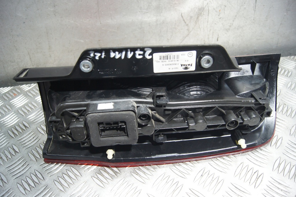 фото №10, Лампа задняя левая fiat fiorino citroen nemo