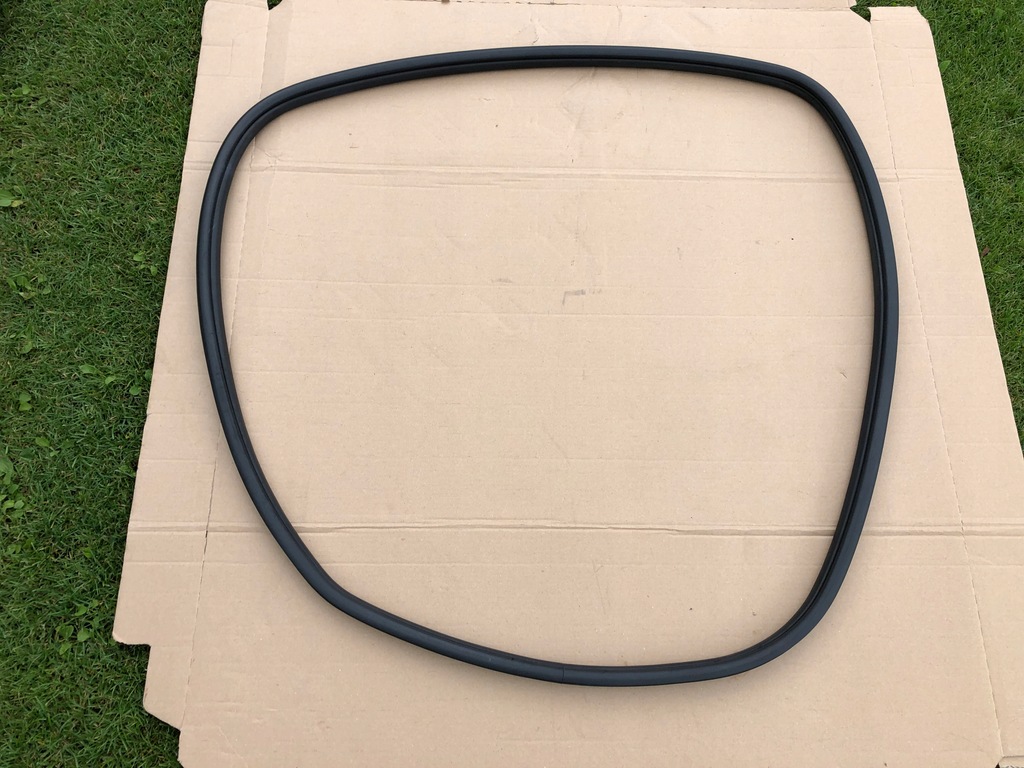 фото №1, Прокладка дверь правый задняя bmw f30 7258311