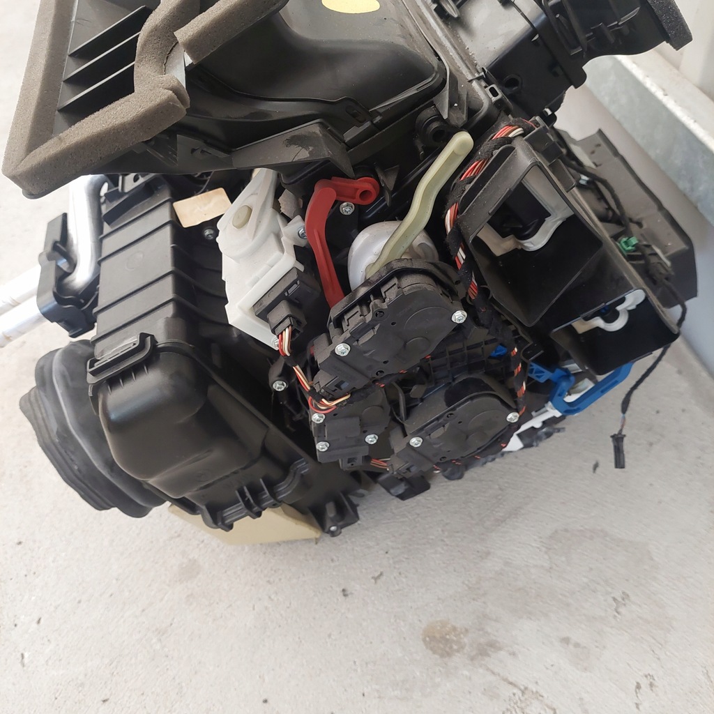 фото №5, Audi q5 8r отопитель комплектная 8k1820005ak