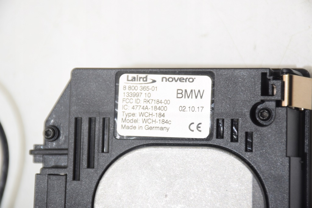 фото №7, Bmw 7 g11 g12 зарядний пристрій індукційна телефону - бардачка підлокітник