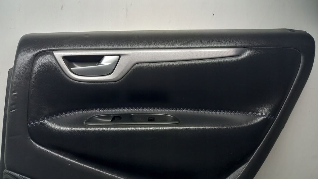 фото №5, Обивка дверь правый задняя volvo xc70