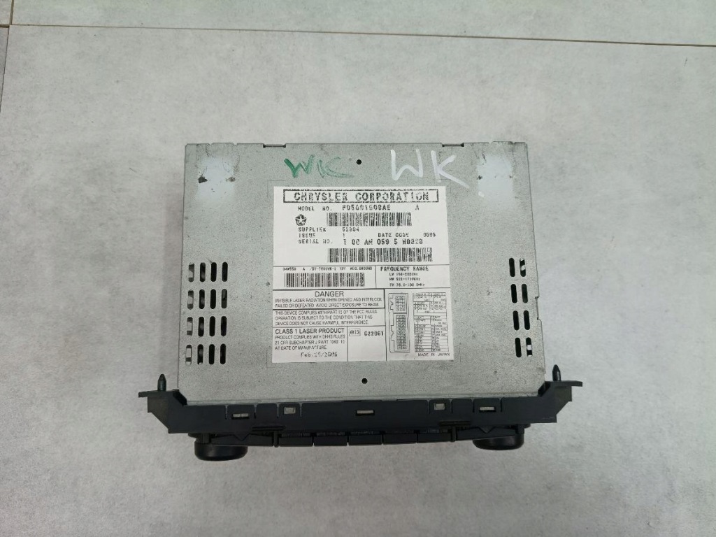 Jeep grand cherokee wk 05-10 радіо оригінальні 05091509ae Оригінал