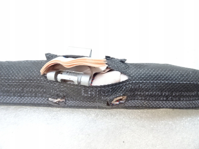 Peugeot 308 t9 левая шторка безопасности воздуха air bag 9805768480 в Украине