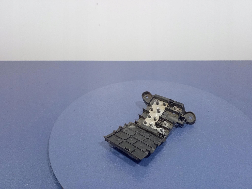 фото №5, Audi a6 c7 коробка предохранителей распределитель тока 4g0937517