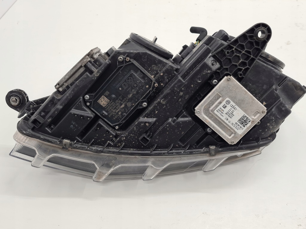 фото №6, Skoda octavia iii лампа правый перед uk 5e2941016b