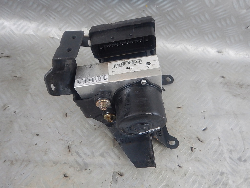 фото №1, Nissan titan armada 04- 5.6 насос abs