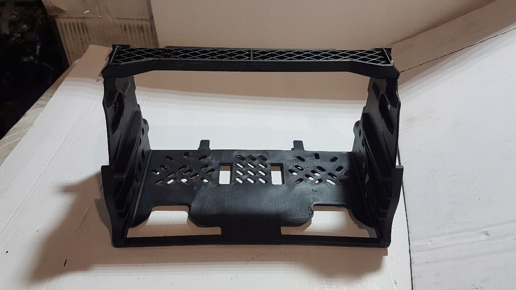 фото №1, Карман na радио audi a6 c5 lift 4b0858075c