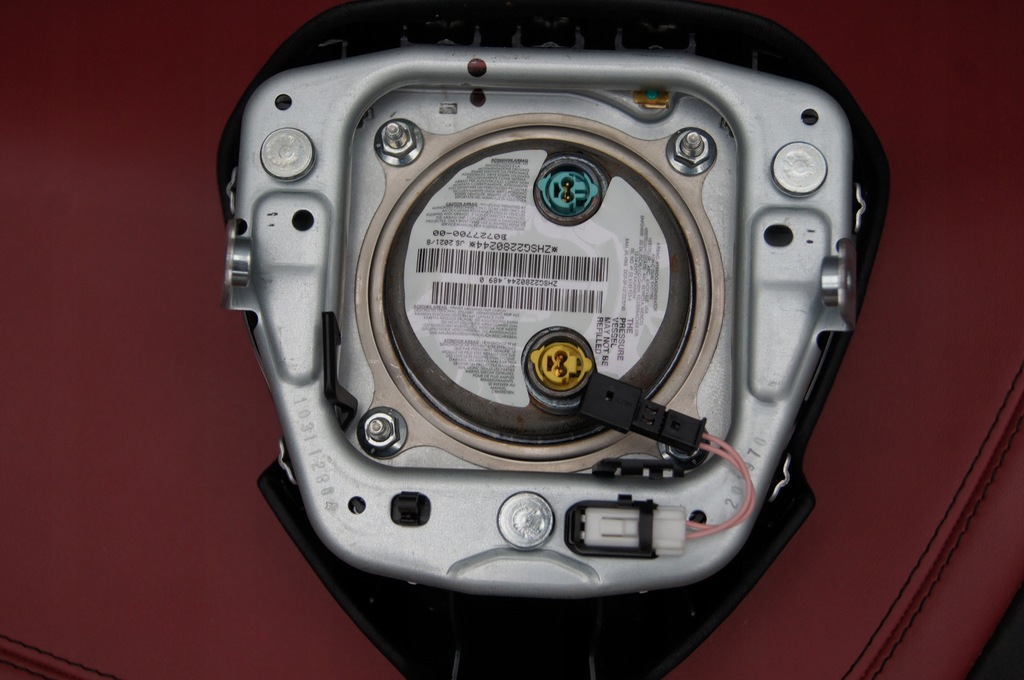 фото №16, Maserati levante подушки безопасности приборная панель подушка безопасности ремни консоль