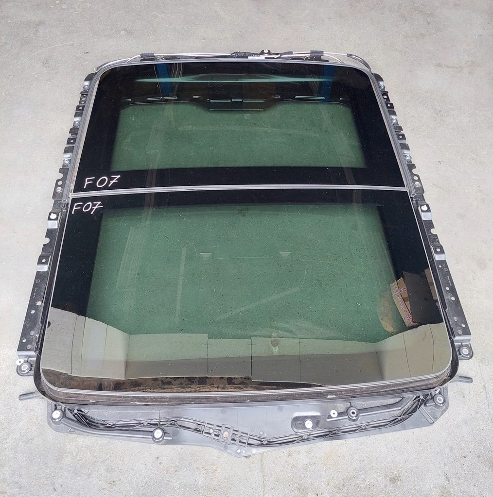 фото №1, Люк панорама bmw 5 gt f07