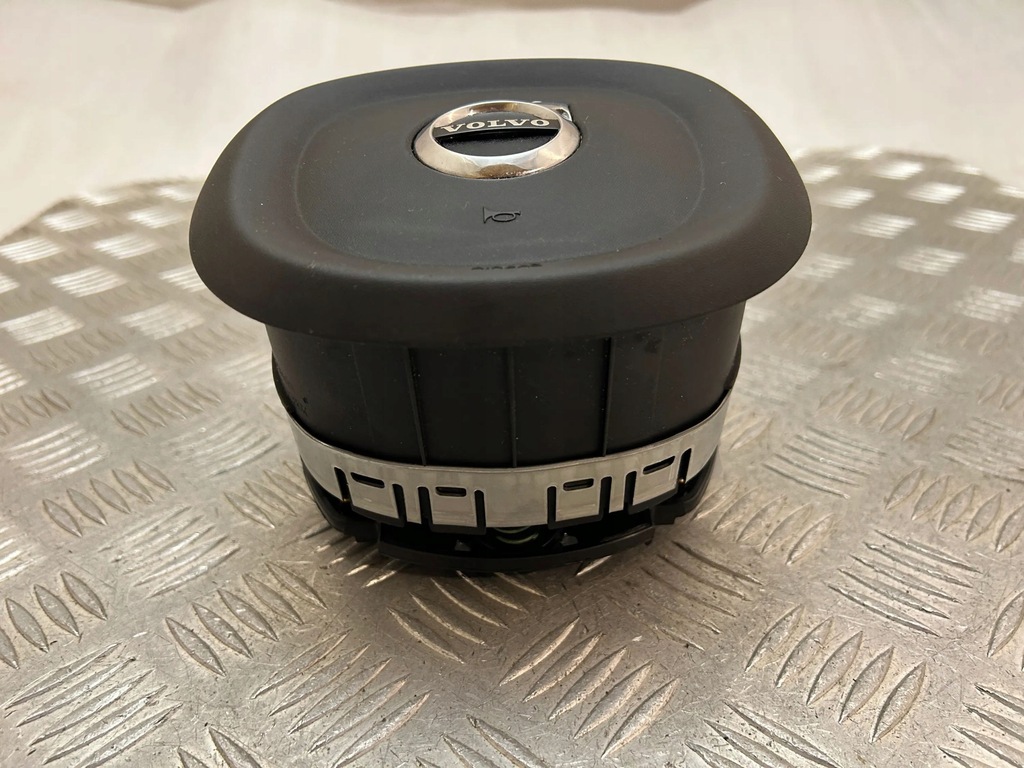 фото №7, Volvo xc90 подушка воздушная подушка безопасности руля