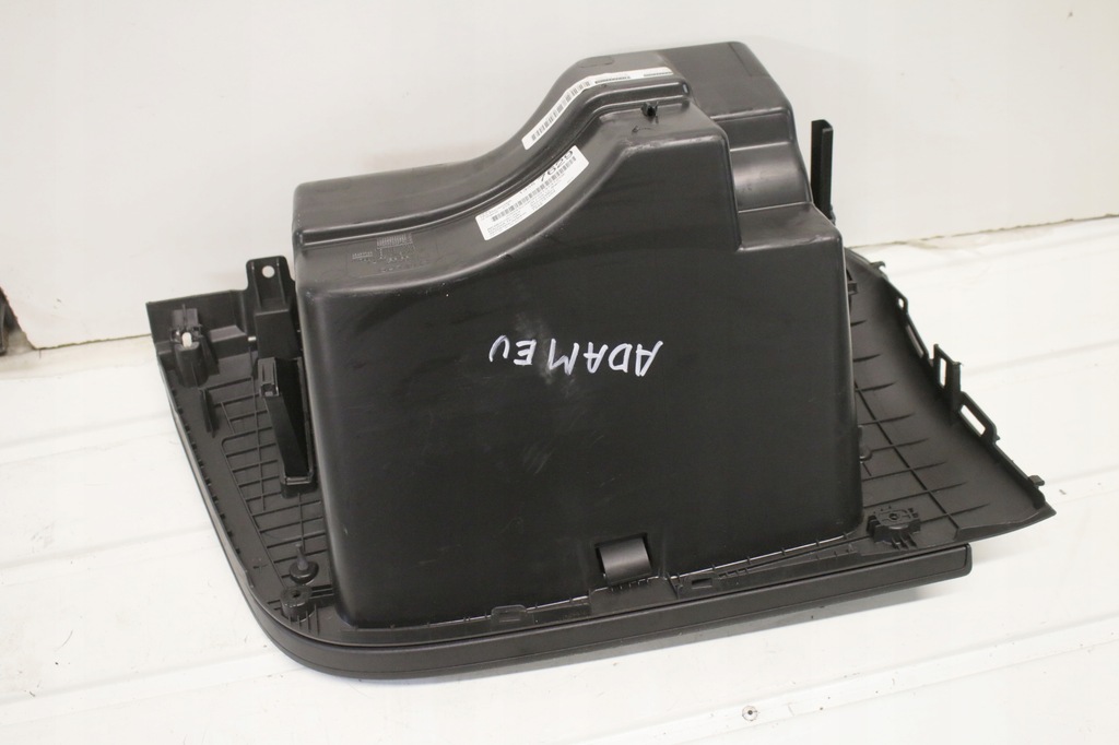 фото №6, Бардачок пассажира opel adam